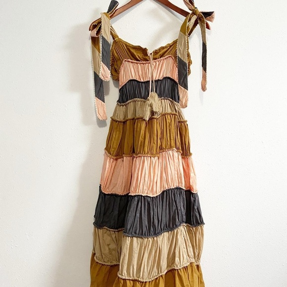 Anthropologie Let Me Be Letizia Color
Block Midi Dress - Picture 3 of 7